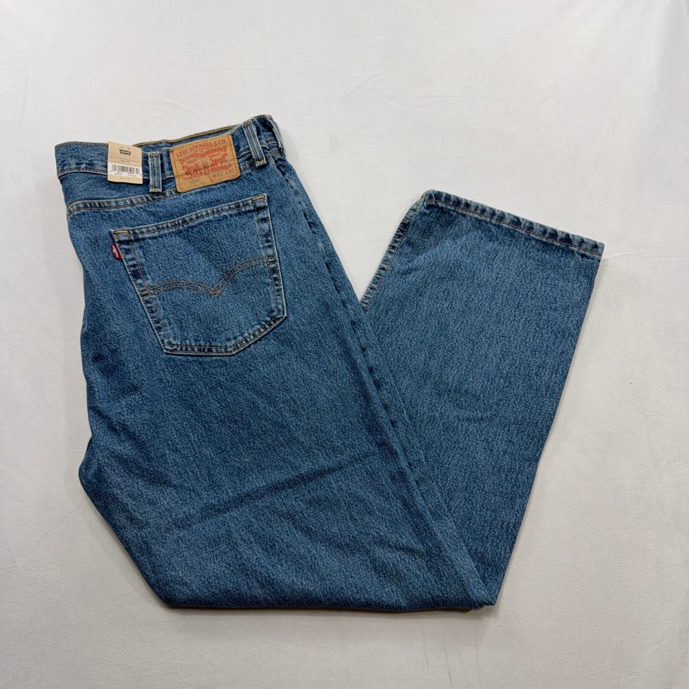 Levi's Jeans 505 Regular Fit Straight Leg Medium Wash Blue Mens 42x30 NWT